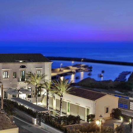 Zafran Boutique Hotel ドンナルカタ エクステリア 写真