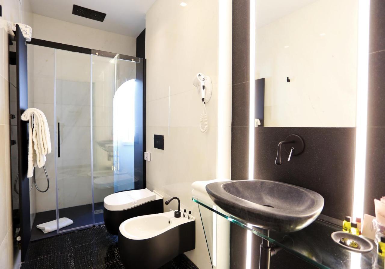 Zafran Boutique Hotel ドンナルカタ エクステリア 写真