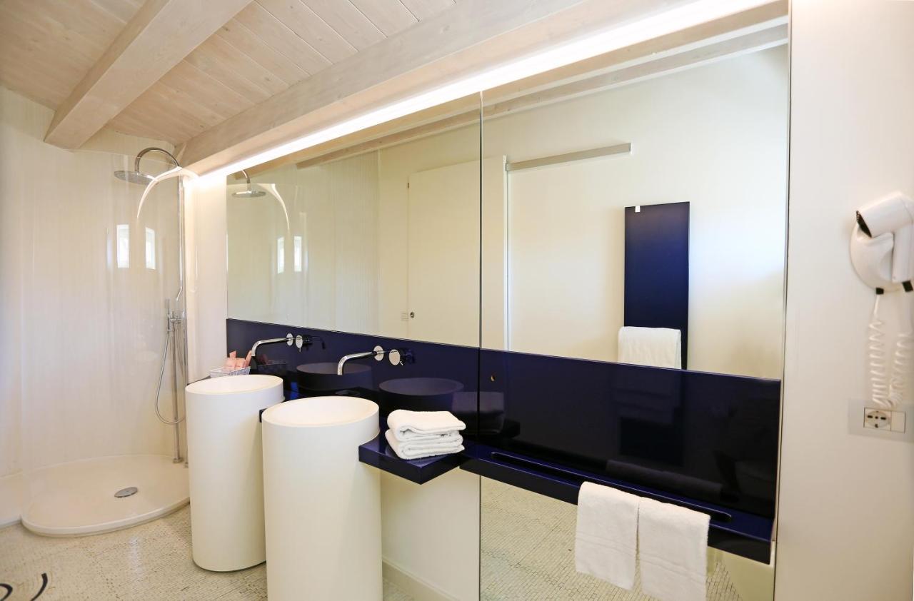 Zafran Boutique Hotel ドンナルカタ エクステリア 写真