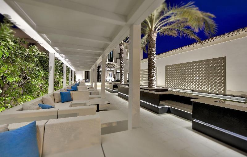 Zafran Boutique Hotel ドンナルカタ エクステリア 写真